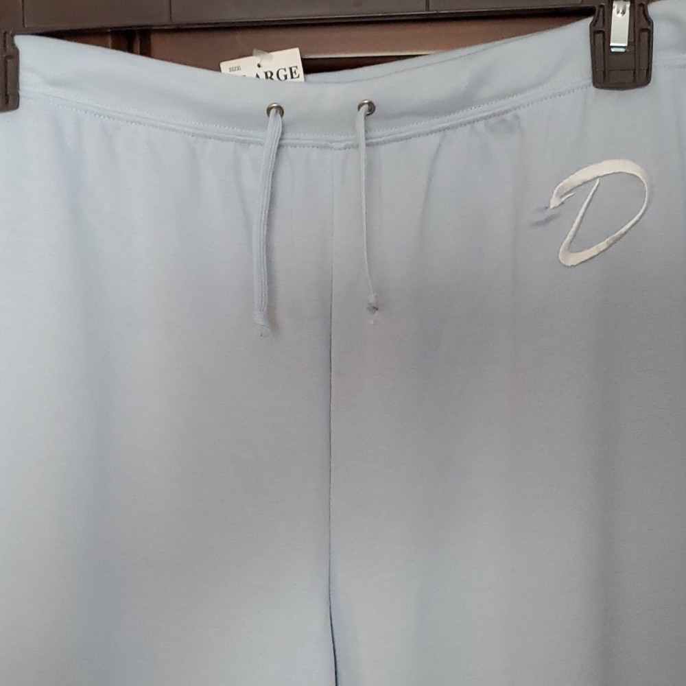 Pants - Picture 3 of 6